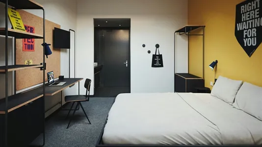 Rooms in Madrid Moncloa-Aravaca - photo 2