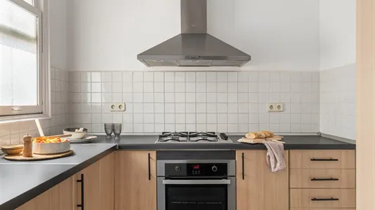 Rooms in Barcelona Eixample - photo 7