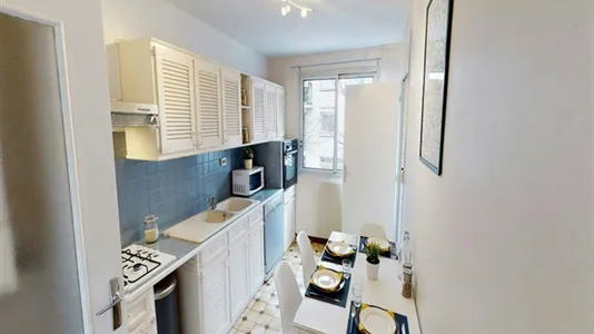 Rooms in Lyon - photo 8