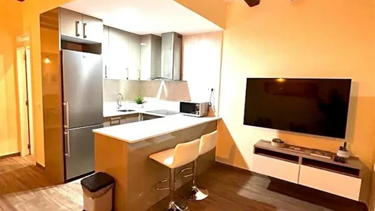 Apartments in Barcelona Eixample - photo 3
