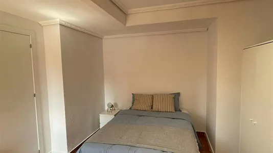 Rooms in Mislata - photo 3