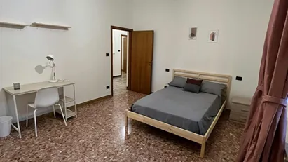 Room for rent in Castel Maggiore, Emilia-Romagna