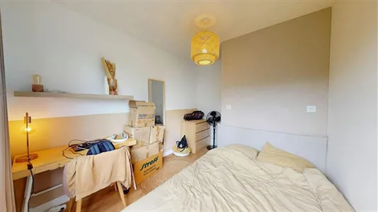 Rooms in Lyon - photo 3