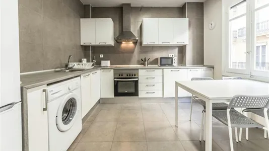 Rooms in Valencia Ciutat Vella - photo 7