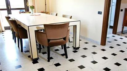 Room for rent in Milano Zona 9 - Porta Garibaldi, Niguarda, Milan