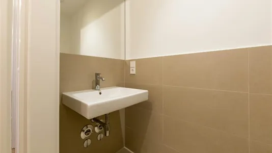 Rooms in Berlin Mitte - photo 8