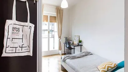 Room for rent in Milano Zona 2 - Stazione Centrale, Gorla, Turro, Greco, Crescenzago, Milan