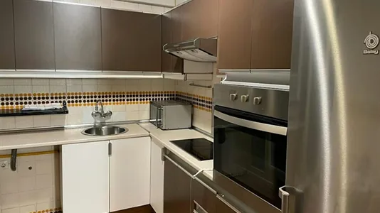 Rooms in Barcelona Eixample - photo 9