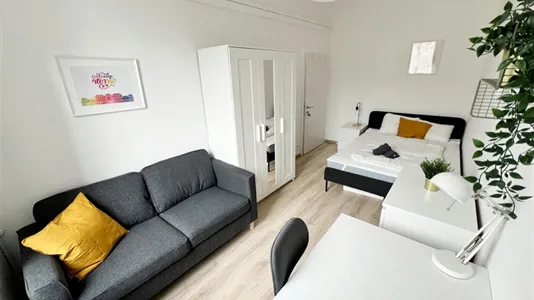 Rooms in Wien Meidling - photo 2
