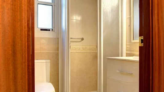 Rooms in Zaragoza - photo 4