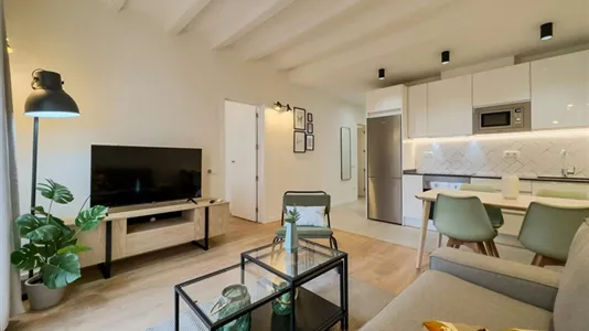 Apartments in Barcelona Ciutat Vella - photo 5