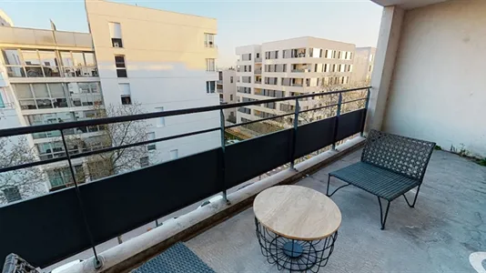 Rooms in Lyon - photo 2