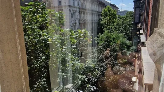 Apartments in Budapest II. kerület - photo 4