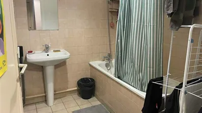 Room for rent in Lyon, Auvergne-Rhône-Alpes Room for rent in Lyon, Auvergne-Rhône-Alpes