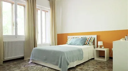 Room for rent in Bologna, Emilia-Romagna