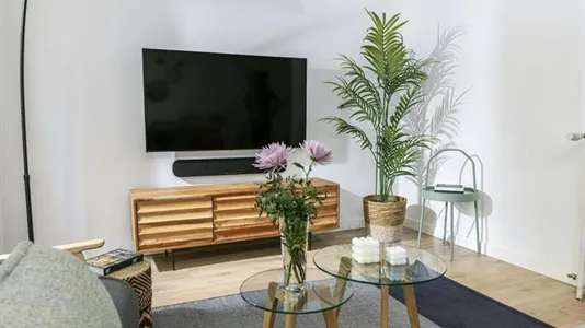 Apartments in Madrid Centro - photo 4