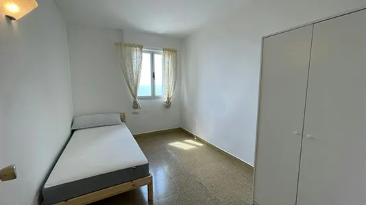 Rooms in Las Palmas de Gran Canaria - photo 8