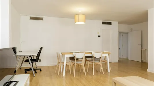 Rooms in Zaragoza - photo 8