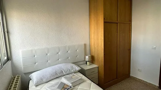 Rooms in Madrid Fuencarral-El Pardo - photo 3