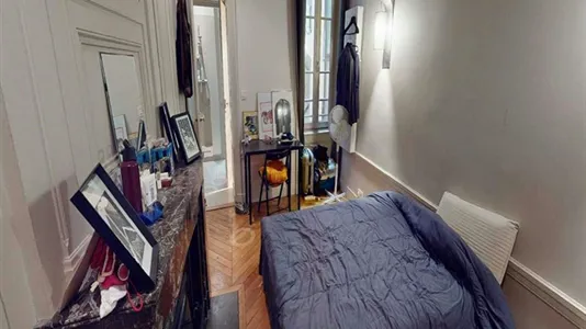 Rooms in Lyon - photo 4