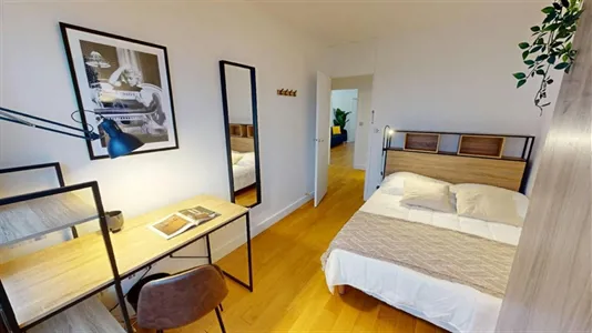 Rooms in Paris 15ème arrondissement - photo 2