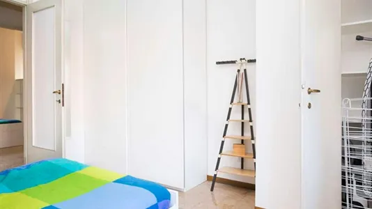 Rooms in Milano Zona 8 - Fiera, Gallaratese, Quarto Oggiaro - photo 7