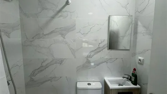 Rooms in Madrid Ciudad Lineal - photo 5