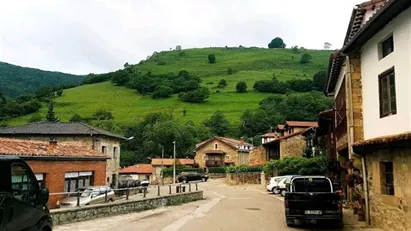 House for rent in Bárcena de Pie de Concha, Cantabria