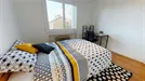 Room for rent, Lyon, Auvergne-Rhône-Alpes, &lt;span class=&quot;blurred street&quot; onclick=&quot;ProcessAdRequest(11156119)&quot;&gt;&lt;span class=&quot;hint&quot;&gt;See streetname&lt;/span&gt;[xxxxxxxxxxxxx]&lt;/span&gt;