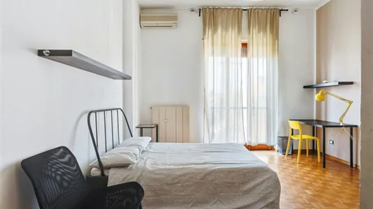 Rooms in Milano Zona 1 - Centro storico - photo 1