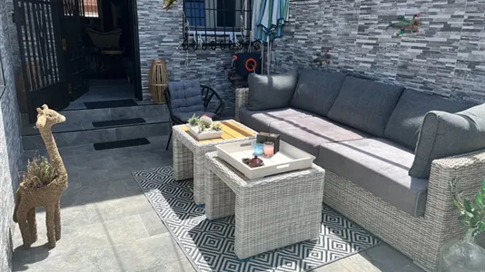 Houses in Santa Pola - photo 4