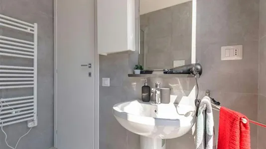 Rooms in Milano Zona 5 - Vigentino, Chiaravalle, Gratosoglio - photo 10