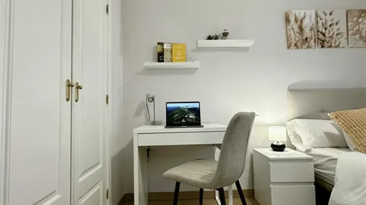 Rooms in Madrid Salamanca - photo 4