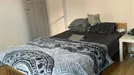 Room for rent, Stad Antwerp, Antwerp, <span class="blurred street" onclick="ProcessAdRequest(15234121)"><span class="hint">See streetname</span>[xxxxxxxxxxxxx]</span>