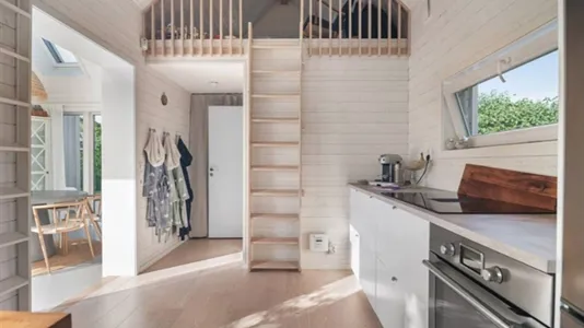 Houses in Höganäs - photo 5