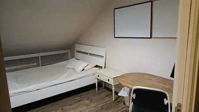 Room for rent in Boadilla del Monte, Comunidad de Madrid