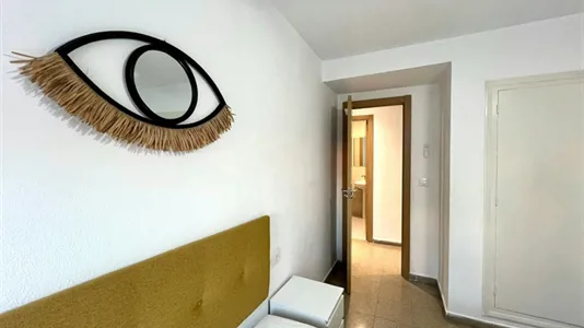 Rooms in Tavernes Blanques - photo 3
