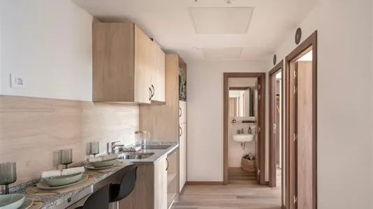 Rooms in Granada - photo 9