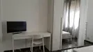 Room for rent, Florence, Toscana, &lt;span class=&quot;blurred street&quot; onclick=&quot;ProcessAdRequest(13560275)&quot;&gt;&lt;span class=&quot;hint&quot;&gt;See streetname&lt;/span&gt;[xxxxxxxxxxxxx]&lt;/span&gt;