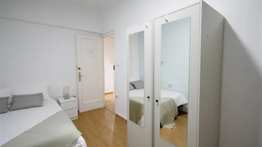 Rooms in Barcelona Sant Andreu - photo 10