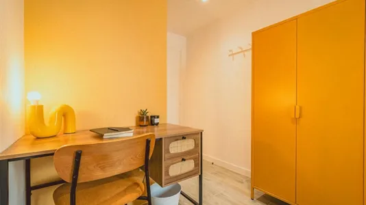 Rooms in Bobigny - photo 3