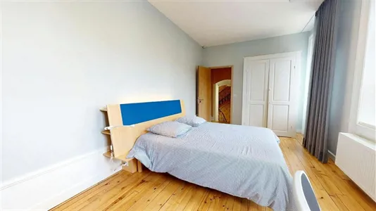 Rooms in Saint-Étienne - photo 3