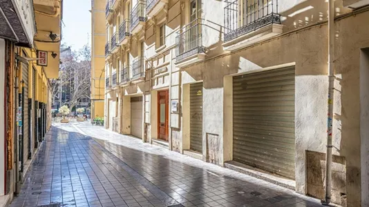 Apartments in Valencia Ciutat Vella - photo 8