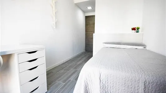 Rooms in Valencia Algirós - photo 10