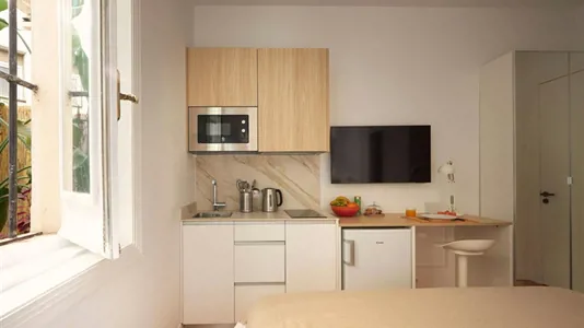 Apartments in Madrid Centro - photo 3