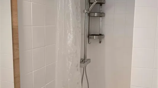 Rooms in Tarragona - photo 9