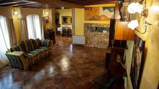 Apartments in Anguillara Sabazia - photo 8