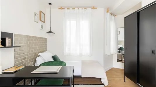 Rooms in Bilbao - photo 7