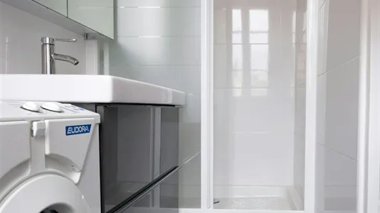 Apartments in Paris 7ème arrondissement - photo 8