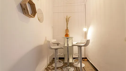 Rooms in Barcelona Eixample - photo 8